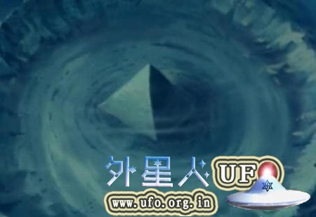 百慕大三角海底金字塔之谜图片