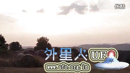 2014年11月1日美国堪萨斯州拍到的飞碟的图片