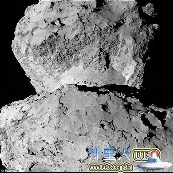 欧洲探测器“微距”拍摄沟壑纵横的彗星