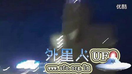 2014年11月20日阿根廷体育场足球比赛时拍到的UFO的图片