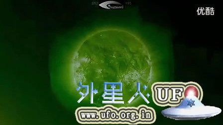 2014年12月4日太阳表面巨大的三角形UFO的图片