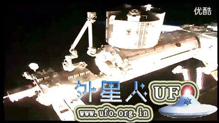 2015年1月1日国际空间站拍到第二个UFO的图片