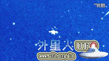 2015年1月11日太阳周围的巨大UFO的图片