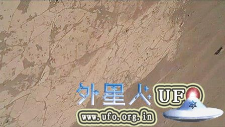 2015年2月1日火星地面上的异常之处的图片