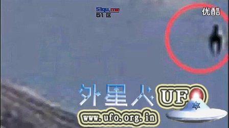 2015年墨西哥科利馬火山噴發拍到马形ufo的图片