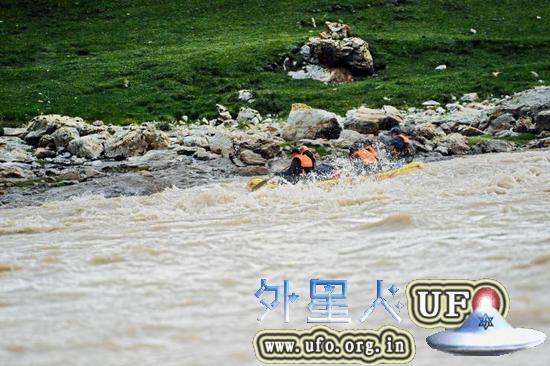 “绿色江河”志愿者通过一年的准备和调查，通过数据、图片、影像记录并展示峡谷内丰富的生物多样性和外围丰富的文化多样性，完成了相关调查报告。在科学数据、文字、图片、影像基础上，我们希望能借助多方力量，为烟瘴挂筑起一道坚实的绿色屏障，同时也为当地牧民寻求一条可持续的发展途径。 目前，“绿色江河”对烟瘴挂地区完成了阶段性的野生动物、野生植物和人类学领域的调查摸底。通过这些活动，希望能让政府和公众更多了解这块稀缺的生态之地。在此基础上，我们正在帮助当地设计、规划小规模的参与式、科考式旅游，同时建立当地社区自治共管模式，为当地的可持续发展提供一种路径，使当地自然生态和人文生态得到最好保护。 第6张