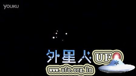 2015年3月4日加拿大安大略省巴里上空的UFO的图片
