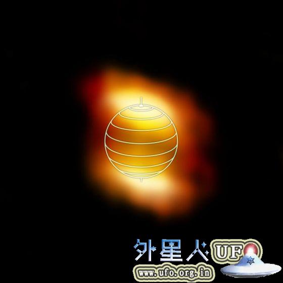 这是土卫六大气中层与高层中的丙炔腈（HC3N）分布图像。仍然可以看到这种富集区相对极区的偏离。 第3张