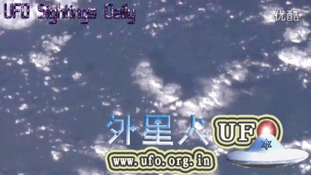 2015年7月16日国际空间站追踪2个飞碟 2015年7月16日国际空间站追踪2个飞碟