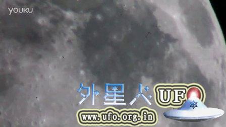 2015年8月24日快速穿过月面的UFO的图片