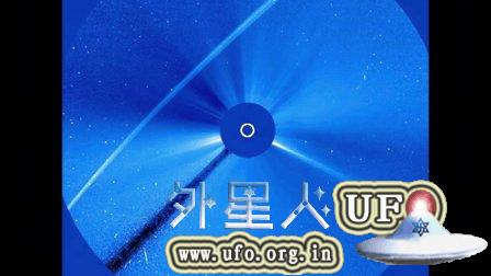 2015年9月8日太阳周围超长的光束UFO NASA视频的图片