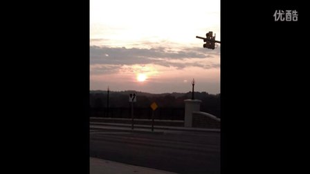 两个太阳？Nibiru？UFO？的图片