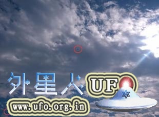 天空2个UFO究竟是什么2015年11月5日浙江温州拍到的图片 第1张 网友拍到天空有两个“UFO” 究竟是什么 第1张