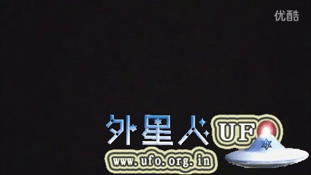 2015年11月6日新奥尔良月牙附近的彩色光球UFO的图片 2015年11月6日新奥尔良月牙附近的彩色光球UFO的图片