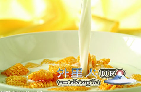10种人早餐绝对不要喝牛奶的图片