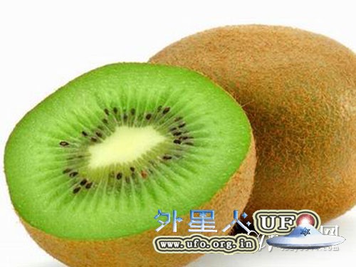 石榴汁最补水 9种水果的神奇养颜术的图片 石榴汁最补水 9种水果的神奇养颜术的图片
