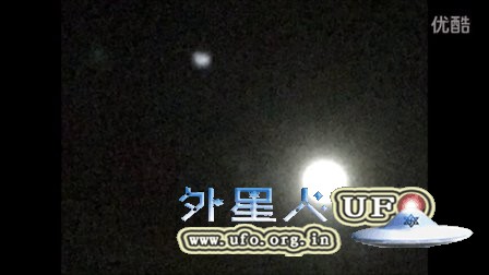 2015-12-1月球周围的发光物的图片