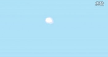 2015年11月26日变幻形状的发光UFO