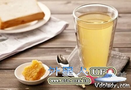 不同时间喝蜂蜜水养生效果大不同的图片 第1张