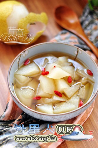 五类食材泡水喝除燥热的图片