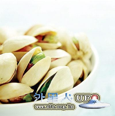 几点饮食习惯助你减轻吸烟危害 - 外星人UFO真相_说飞碟探索ET外星人_揭秘不明飞行物之谜的网站
