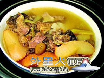 春分后养生宜润肺 居家三款爱心汤的图片 春分后养生宜润肺 居家三款爱心汤的图片