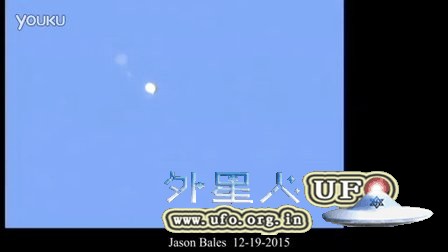 2015年12月19日白色光球UFO反复出现尾巴的图片
