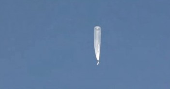 2015年12月20日日本茨城白色惊叹号状物体