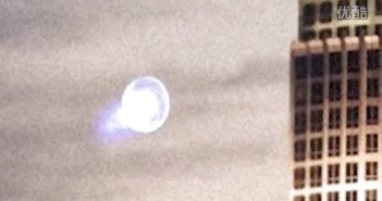 洛杉矶环形旋转光团UFO（真伪自辩）