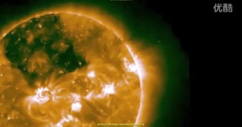 2016年2月7日太阳巨大四方形暗区及周围的UFO