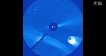2009年8月16日监测太阳的卫星也拍到同样的第2个太阳UFO