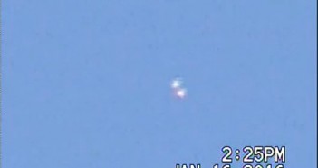 2016年1月16日UFO释放出等大彩色UFO