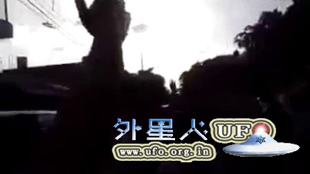 2016年1月18日波哥大阳光中的UFO？的图片