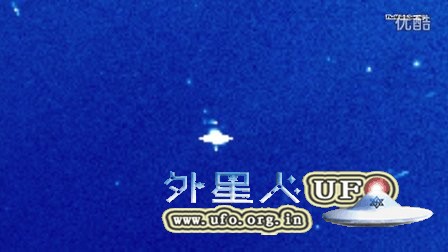 2016年3月2日太阳周围巨大UFO&补丁的图片