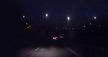 2016年3月23日英国格拉斯哥UFO舰队（6个）