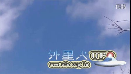 2016年4月3日纽约市时隐时现白色发光UFO的图片