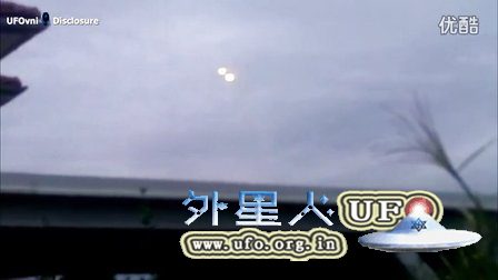 奥地利Graze2个大的光球UFO融合后迅速消失的图片 奥地利Graze2个大的光球UFO融合后迅速消失的图片