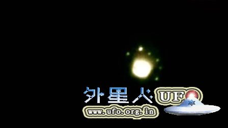 UFO在佛罗里达州迈尔斯 英国《金融时报》2010年3月 - 外星人UFO真相_说飞碟探索ET外星人_揭秘不明飞行物之谜的网站 UFO在佛罗里达州迈尔斯 英国《金融时报》2010年3月 - 外星人UFO真相_说飞碟探索ET外星人_揭秘不明飞行物之谜的网站