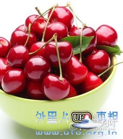 樱桃是女人的”补血果” 推荐9食谱 补血养颜的图片 第2张