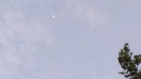 在天空出现的那个是UFO吗？的图片