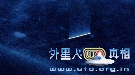 2016年8月月26日太阳周围巨大长形UFO的图片 2016年8月月26日太阳周围巨大长形UFO的图片
