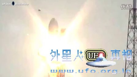 2016年9月2日美国，UFO从上空飞过火箭爆炸的图片 第1张
