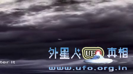 惊人的UFO外星飞船出现在德国8月31日2016年100％实物的图片