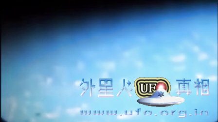 外太空实拍三个UFO不明飞行物快速飞过_0的图片 外太空实拍三个UFO不明飞行物快速飞过_0的图片