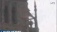 英国大笨钟前UFO飞碟迅速飞过 太清晰了的图片
